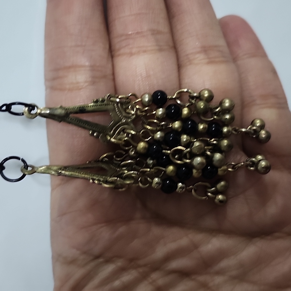 Handcrafted Nocturne Cascade Gold and Black Dangle Earrings - Picture 4 of 4